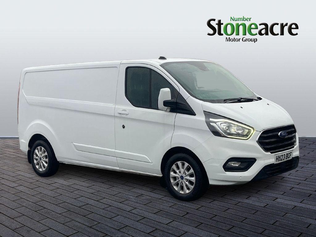 Main listing image - Ford Transit Custom