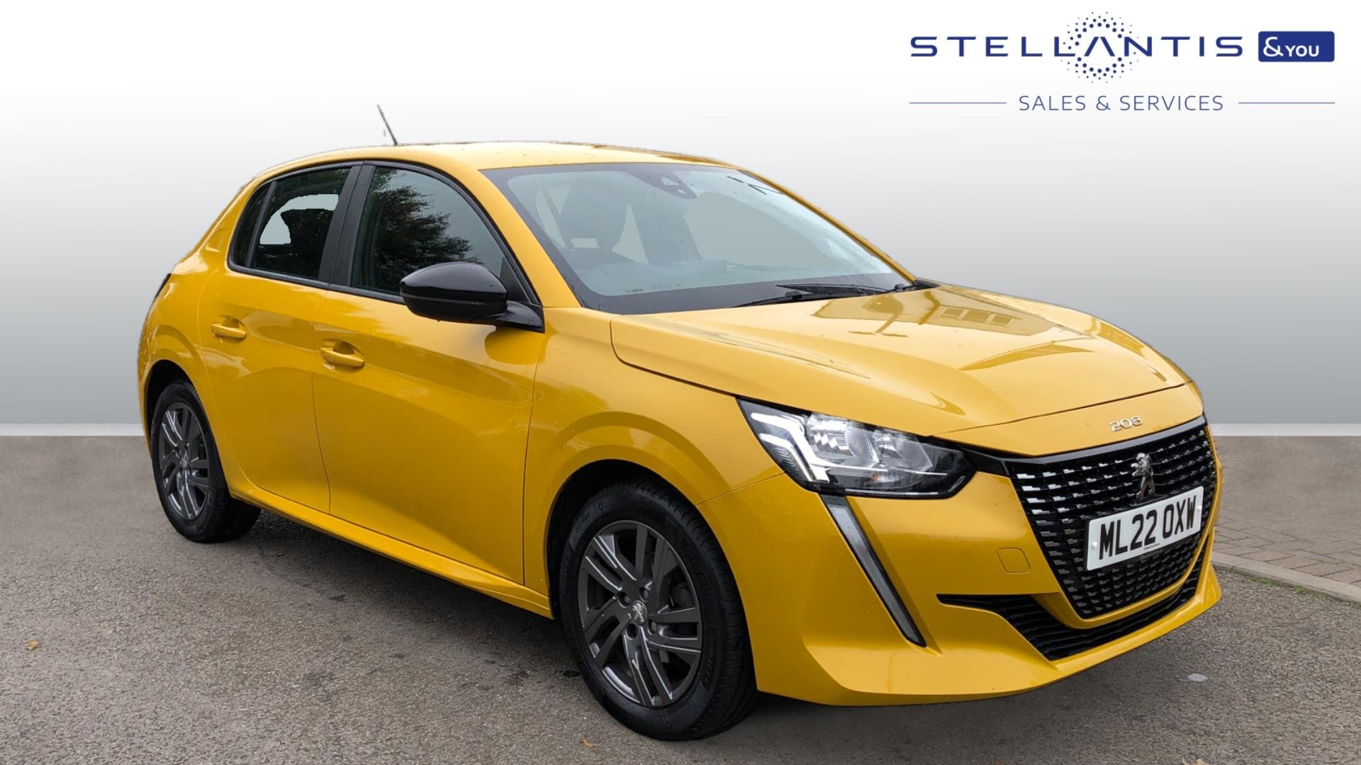 Main listing image - Peugeot 208