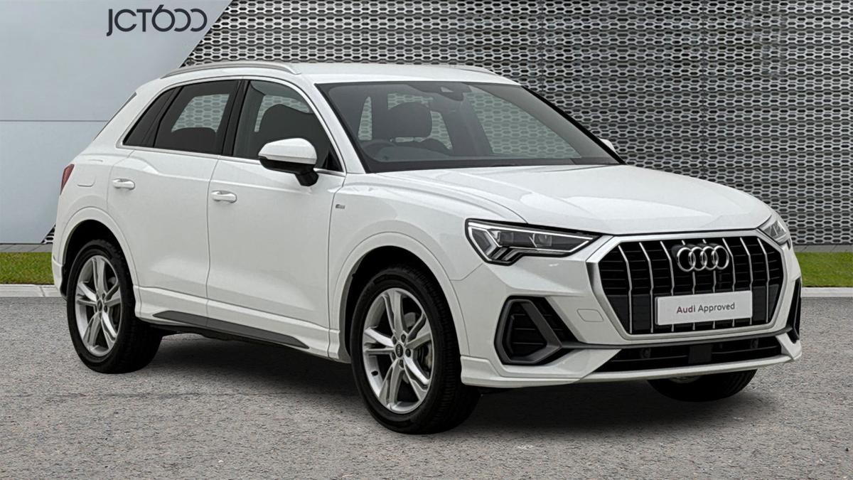 Main listing image - Audi Q3