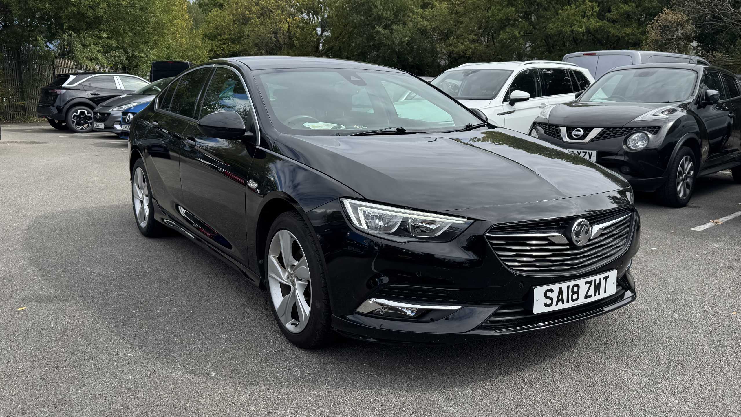 Main listing image - Vauxhall Insignia
