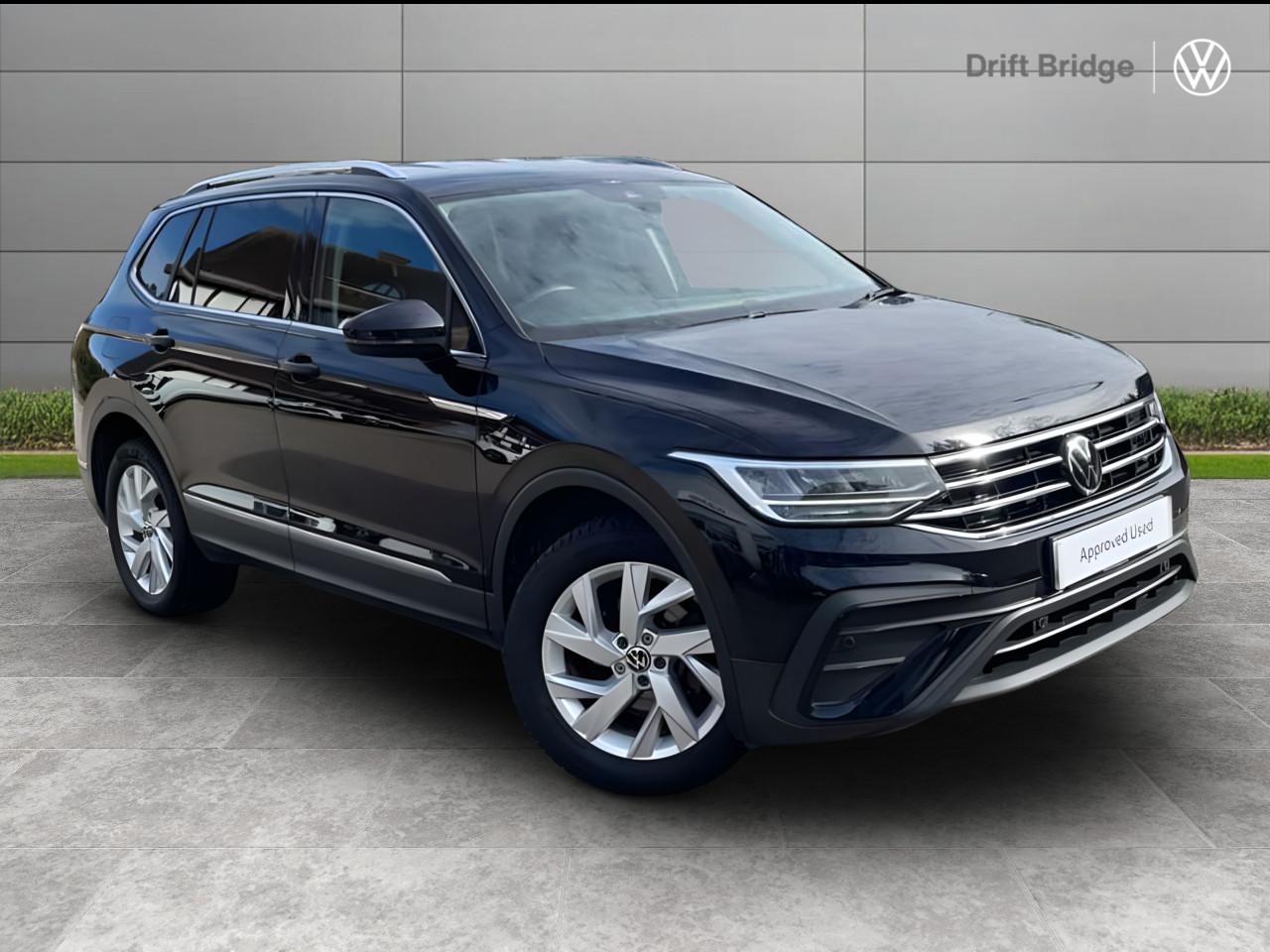 Main listing image - Volkswagen Tiguan Allspace