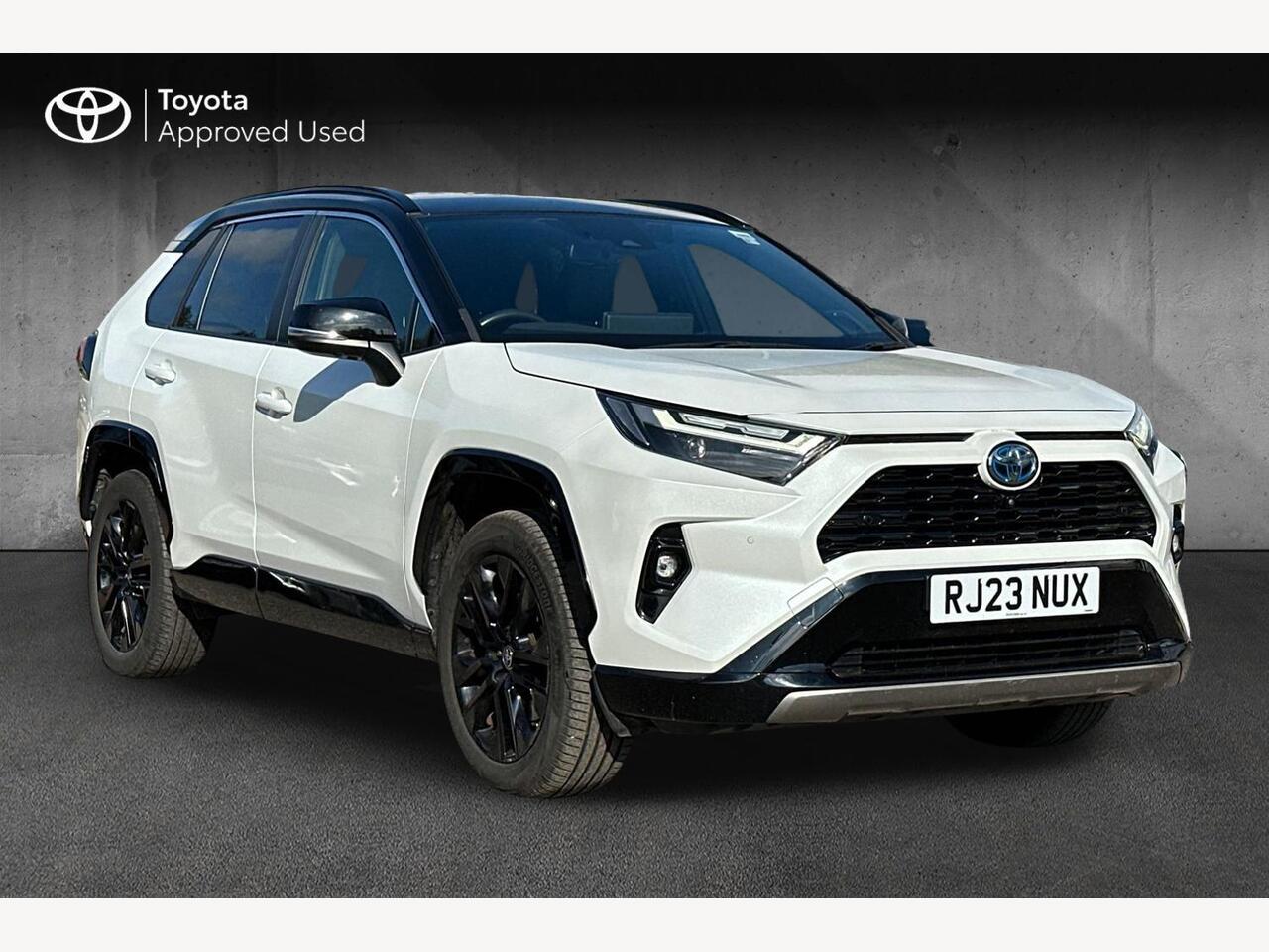 Main listing image - Toyota RAV4
