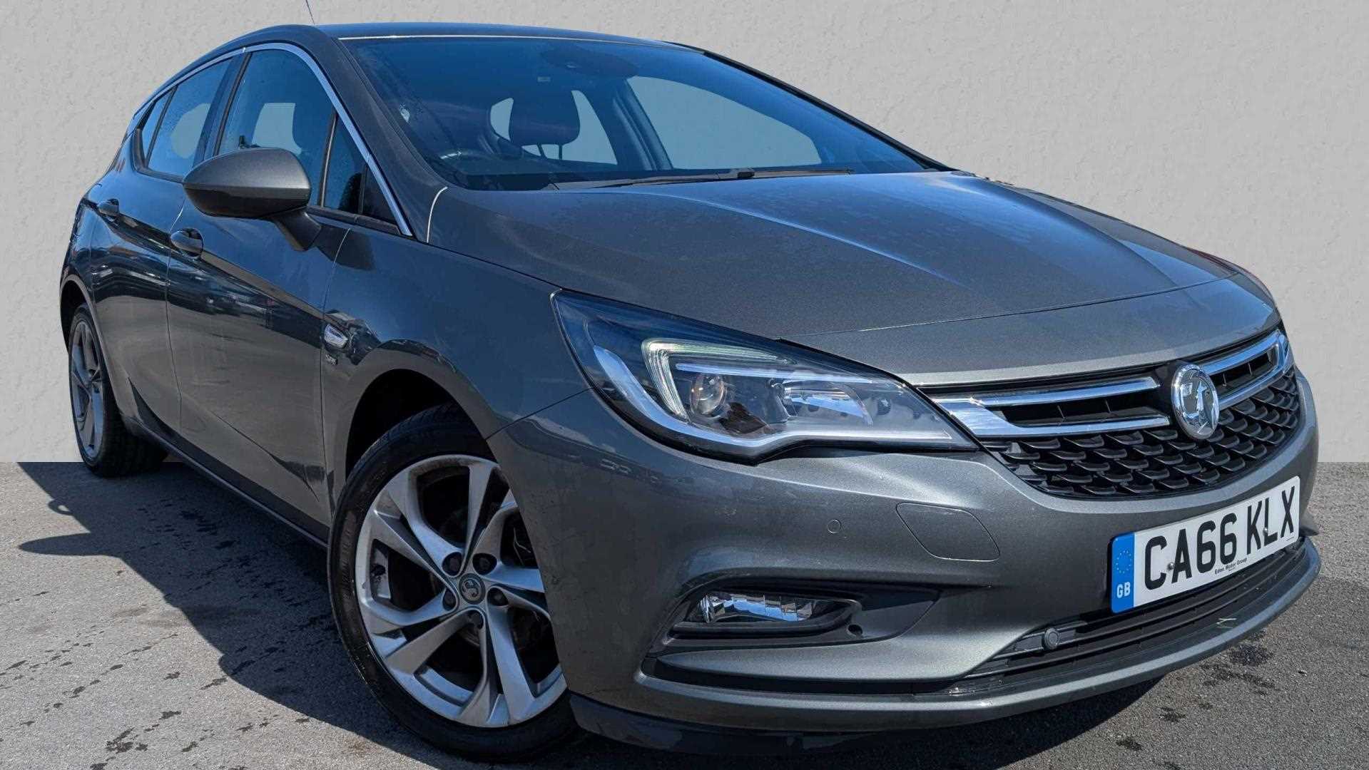 Main listing image - Vauxhall Astra