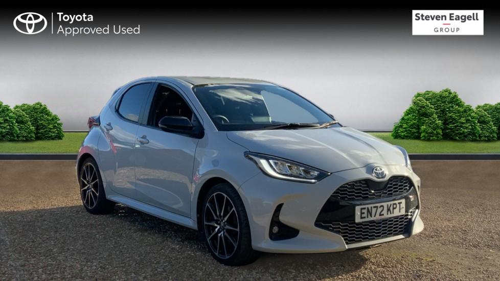 Main listing image - Toyota Yaris