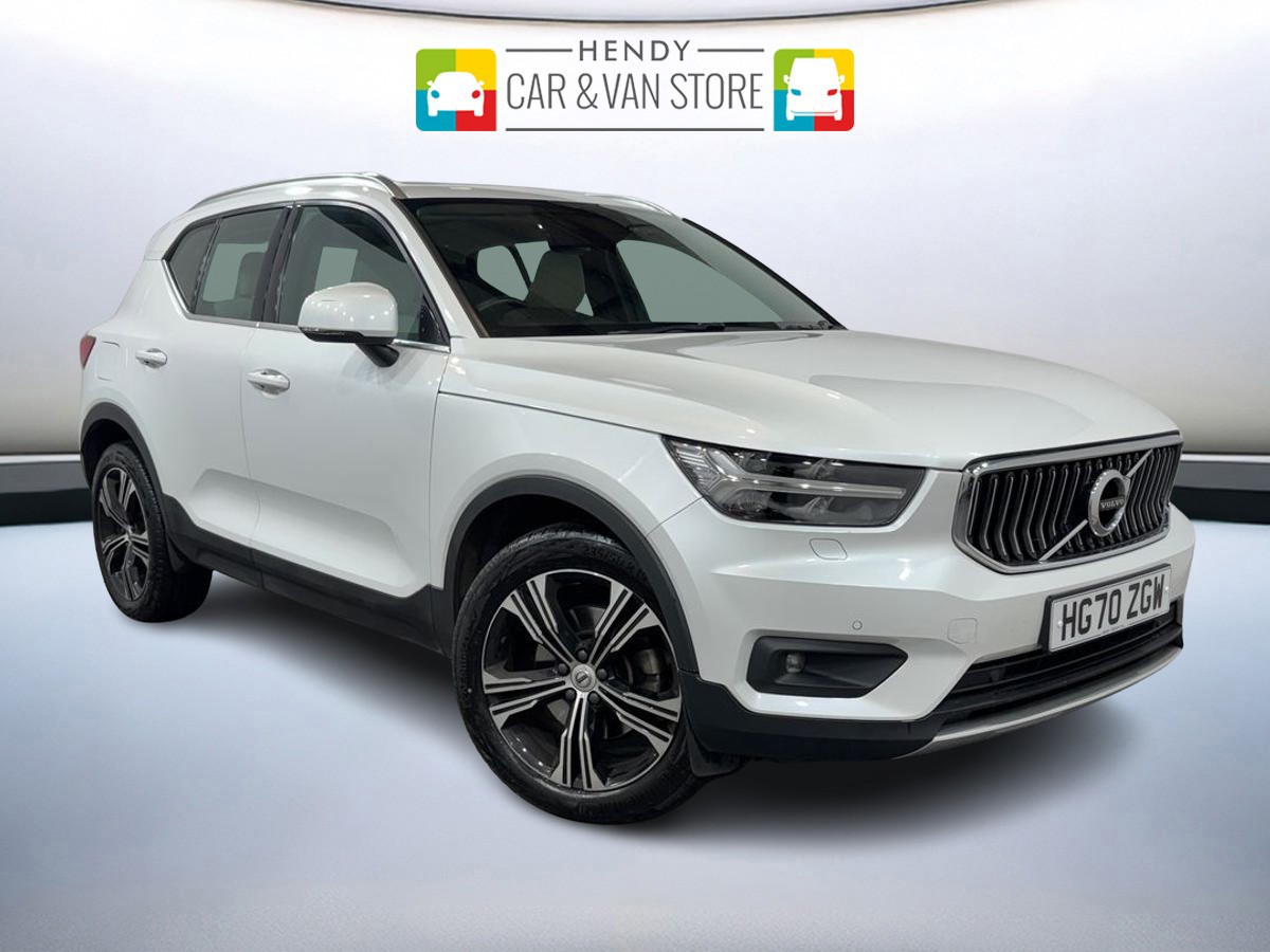 Main listing image - Volvo XC40