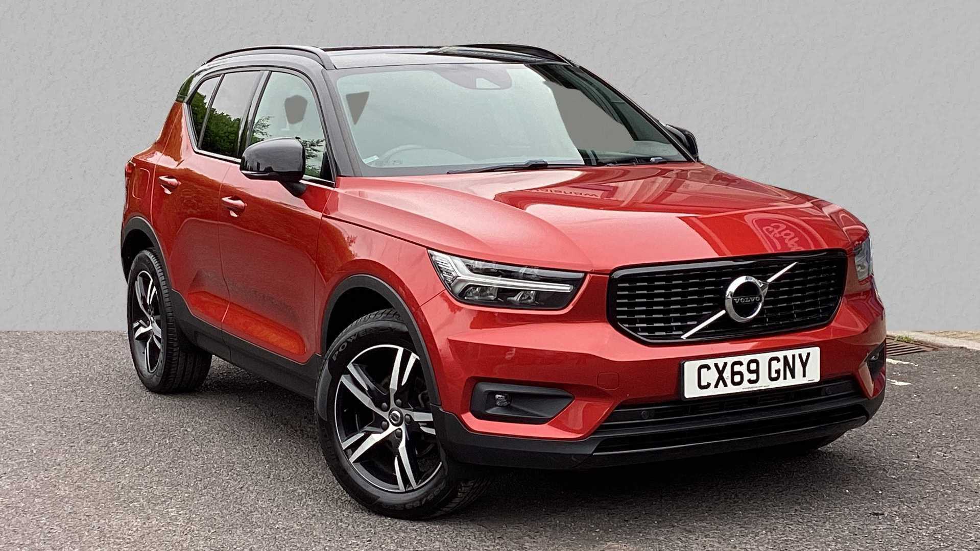 Main listing image - Volvo XC40