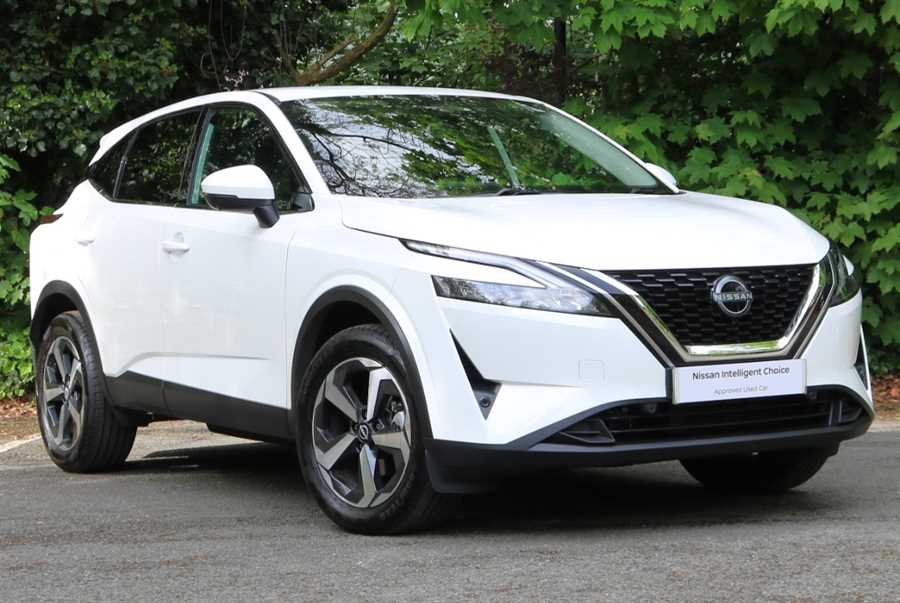 Main listing image - Nissan Qashqai