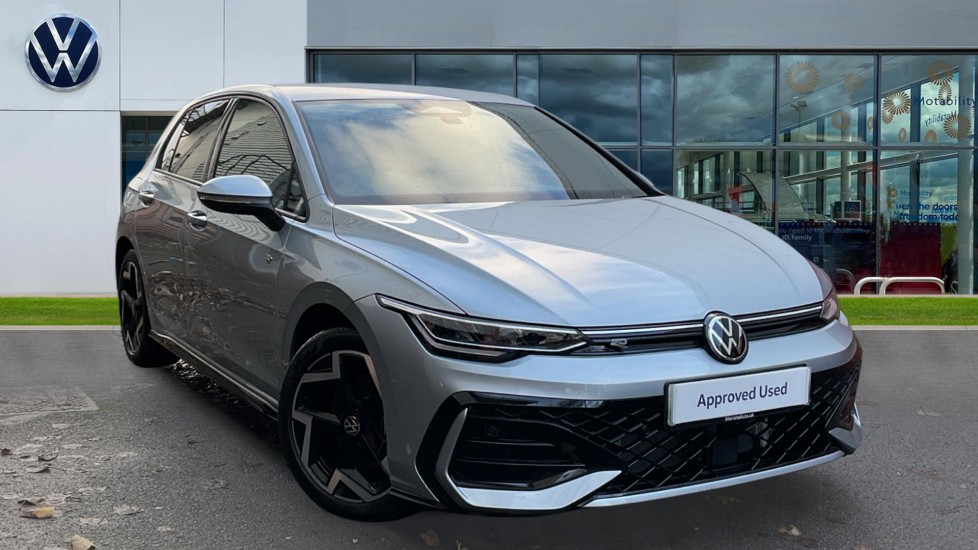 Main listing image - Volkswagen Golf