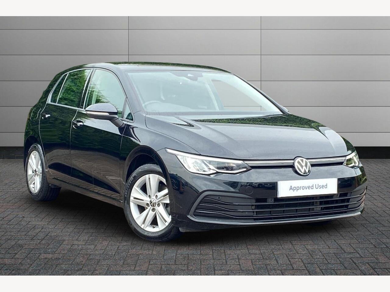 Main listing image - Volkswagen Golf
