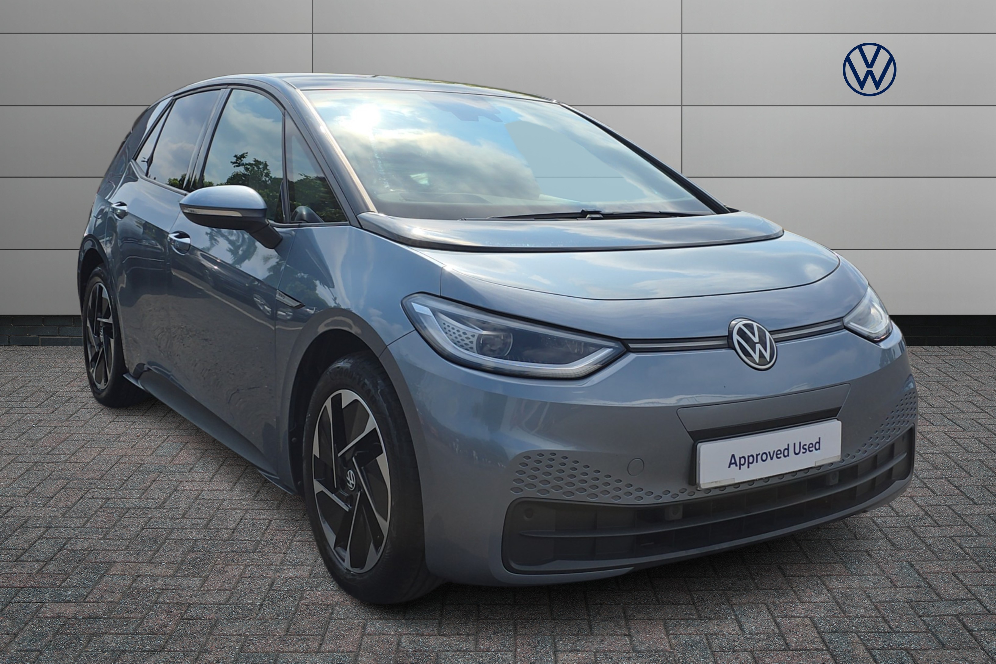 Main listing image - Volkswagen ID.3