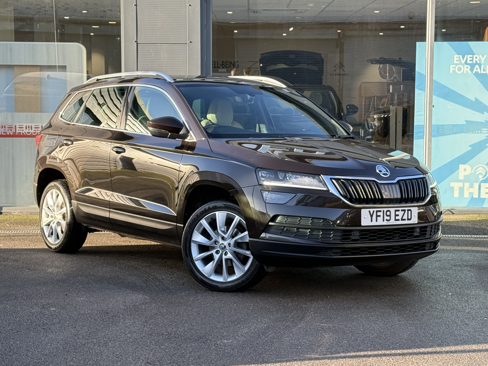 Main listing image - Skoda Karoq