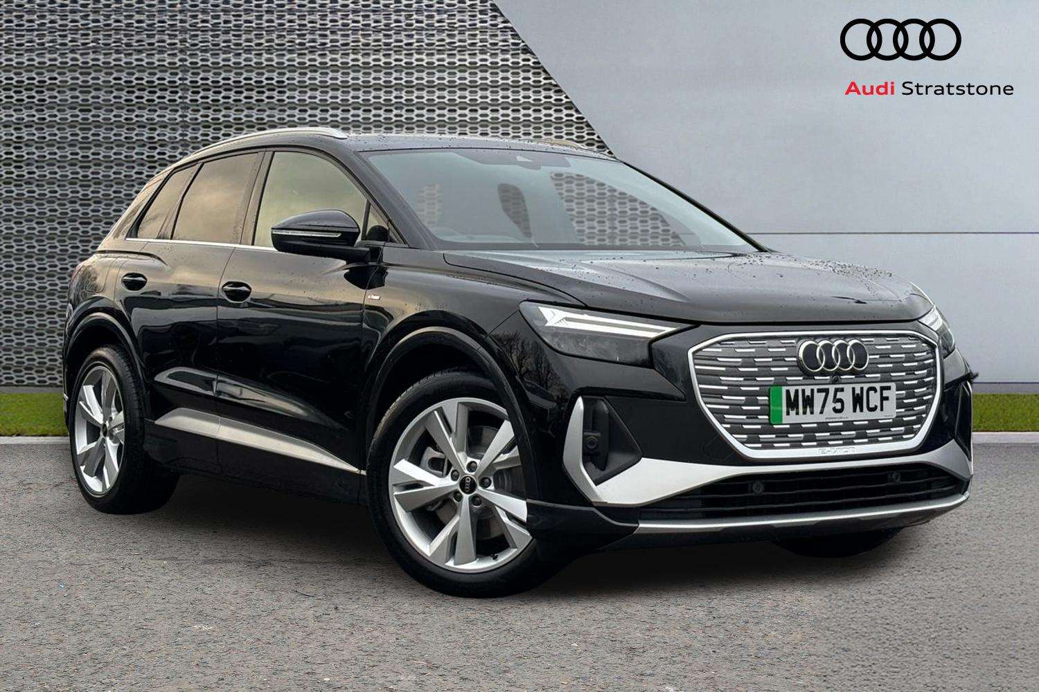 Main listing image - Audi Q4