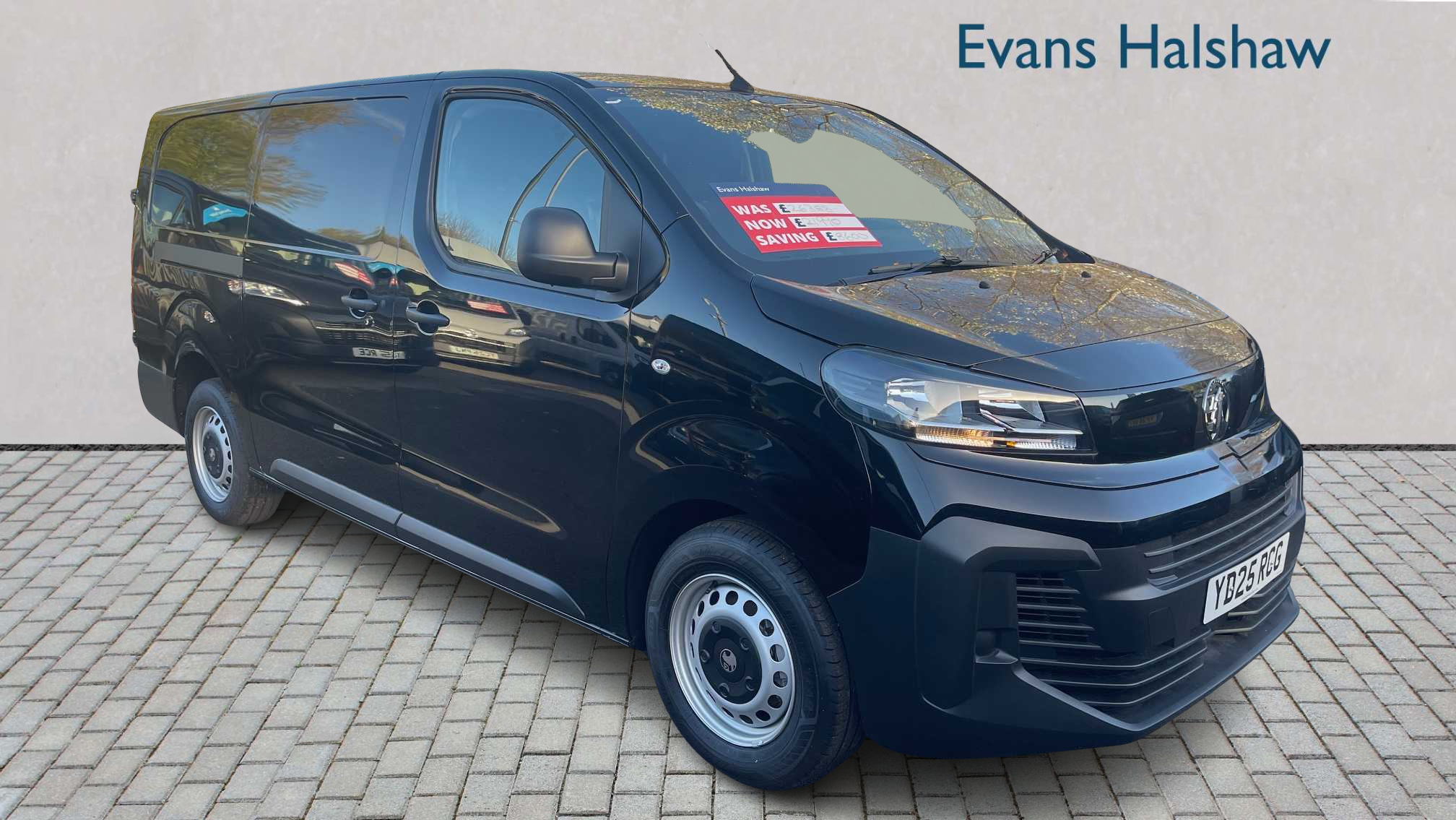 Main listing image - Vauxhall Vivaro