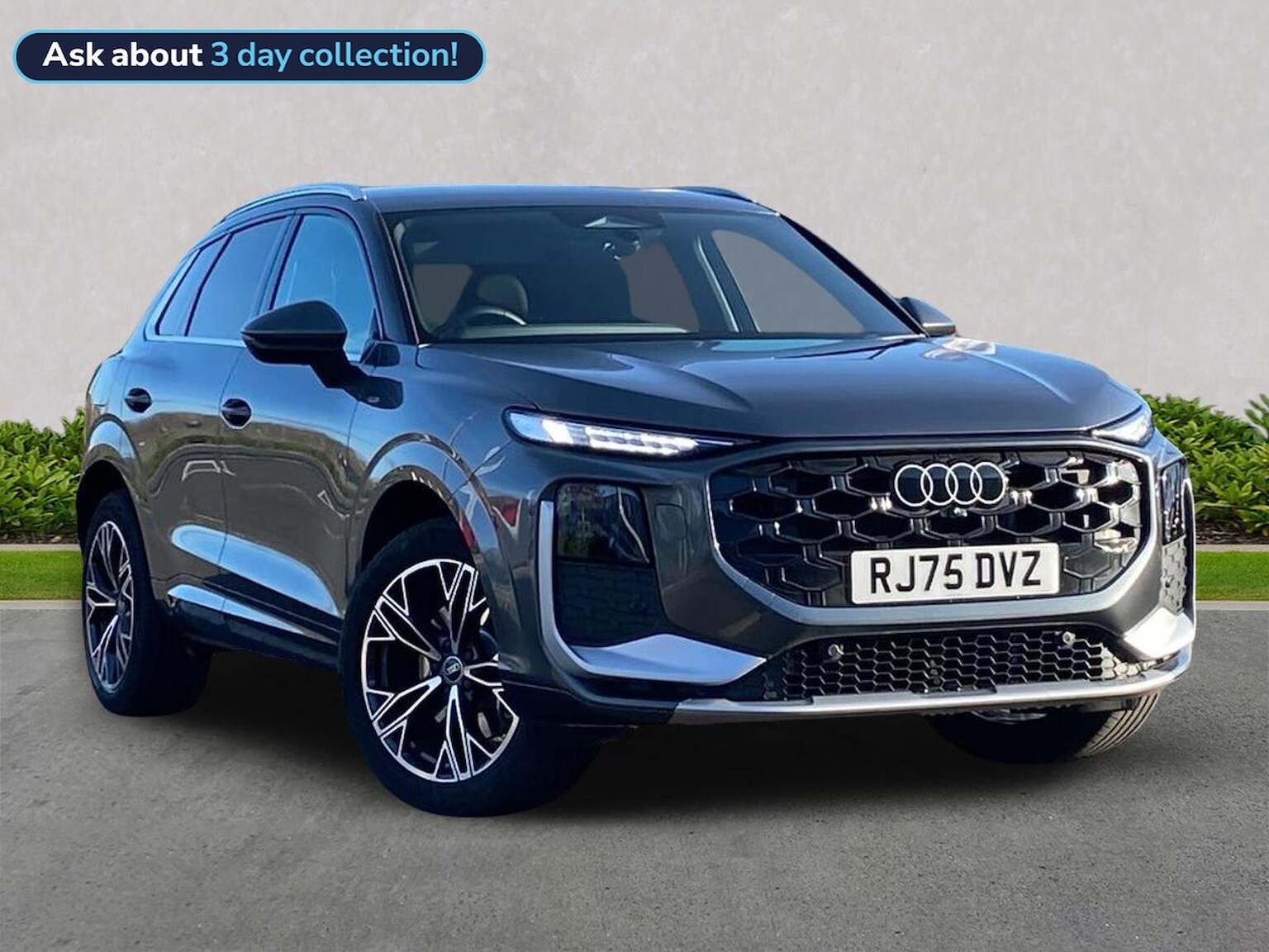 Main listing image - Audi Q3