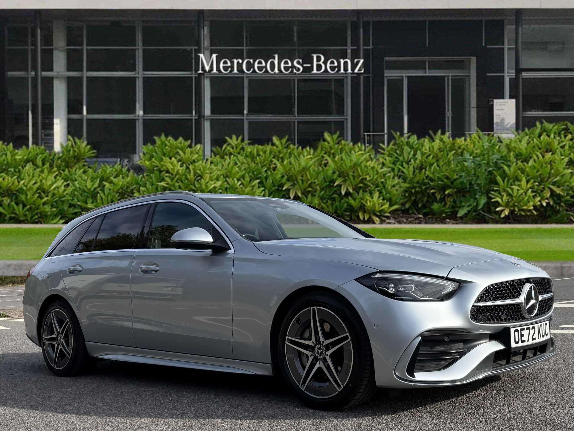 Main listing image - Mercedes-Benz C-Class Estate