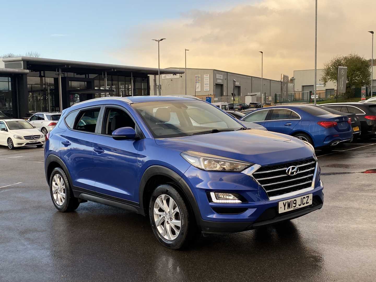 Main listing image - Hyundai Tucson