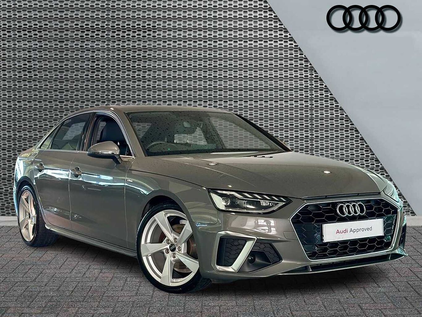 Main listing image - Audi A4