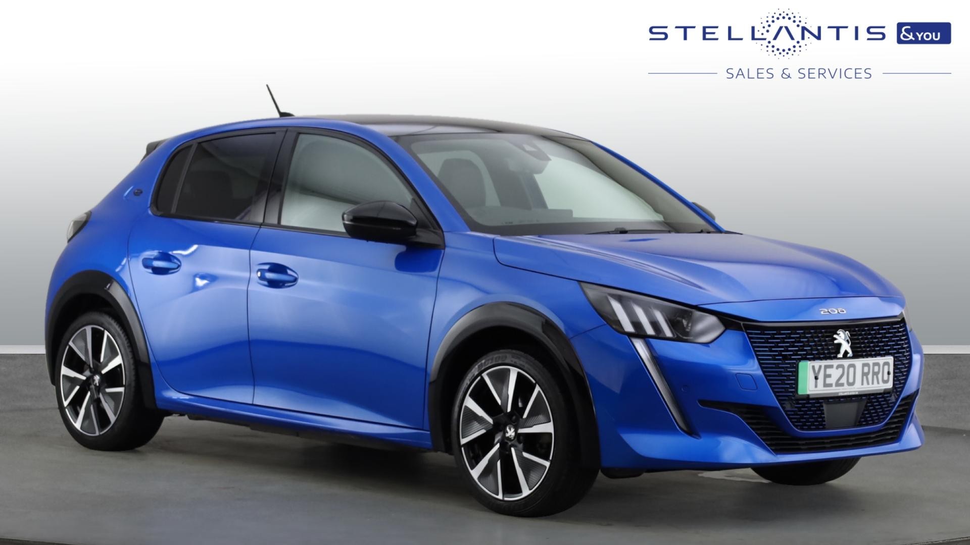 Main listing image - Peugeot 208