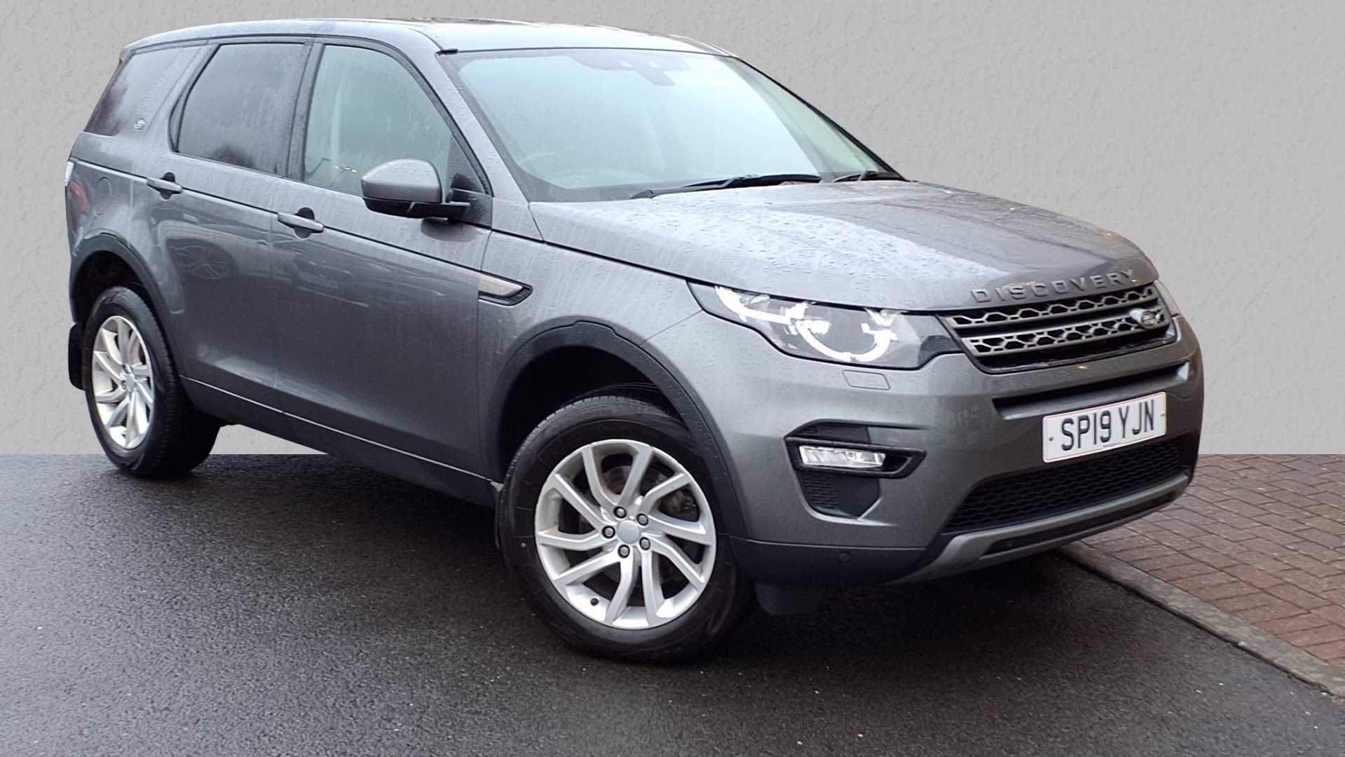 Main listing image - Land Rover Discovery Sport