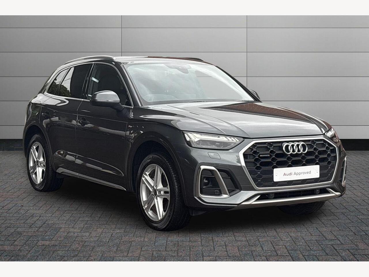Main listing image - Audi Q5