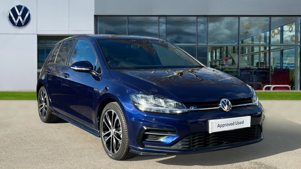 Main listing image - Volkswagen Golf