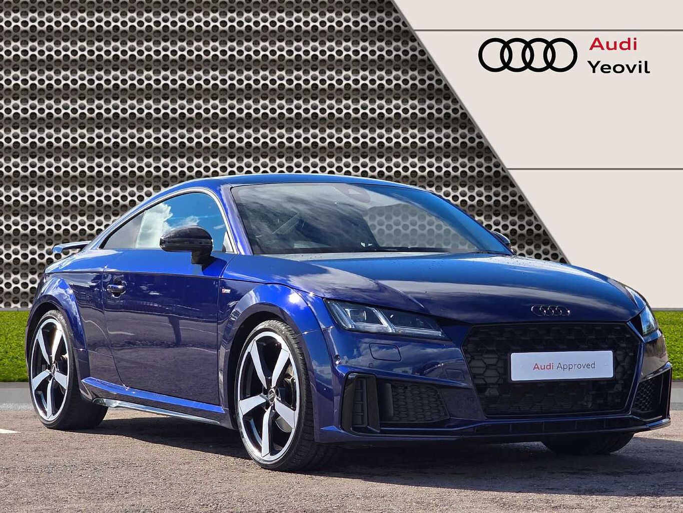 Main listing image - Audi TT