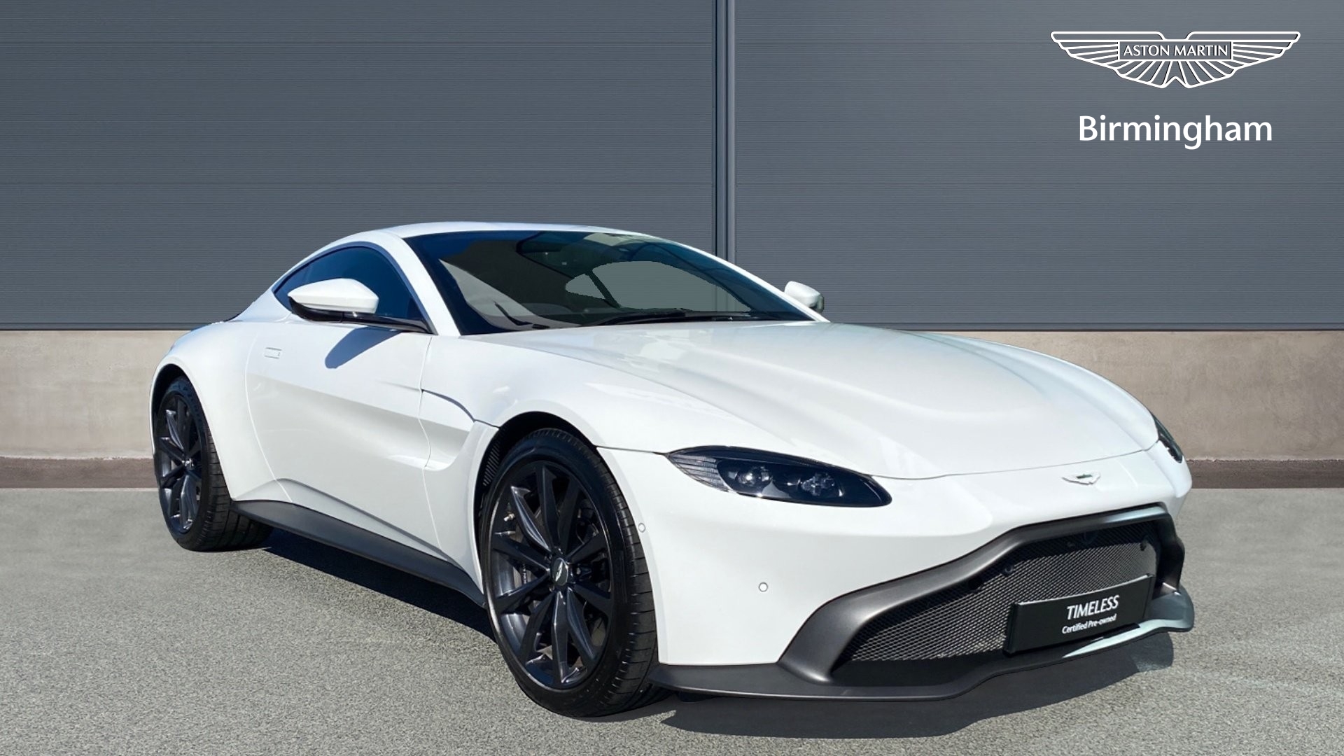 Main listing image - Aston Martin Vantage