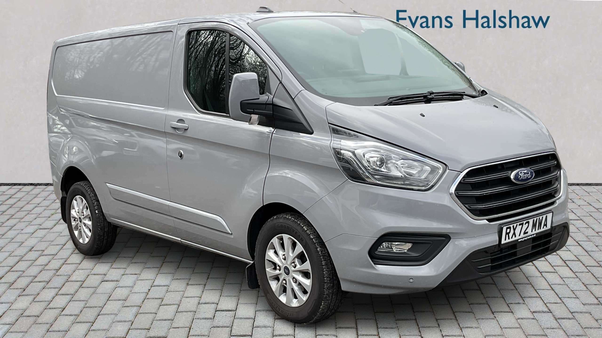 Main listing image - Ford Transit Custom