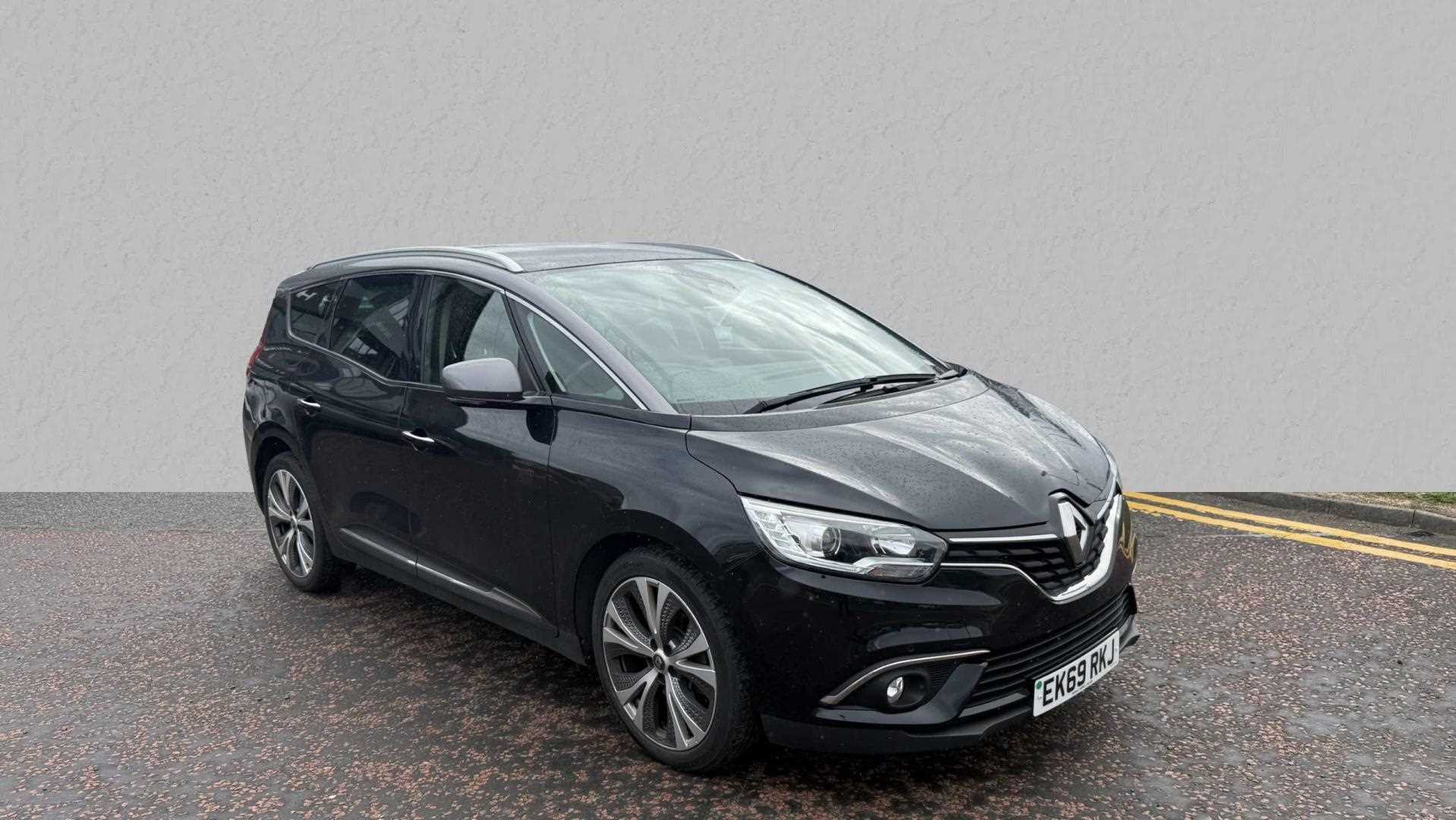 Main listing image - Renault Grand Scenic