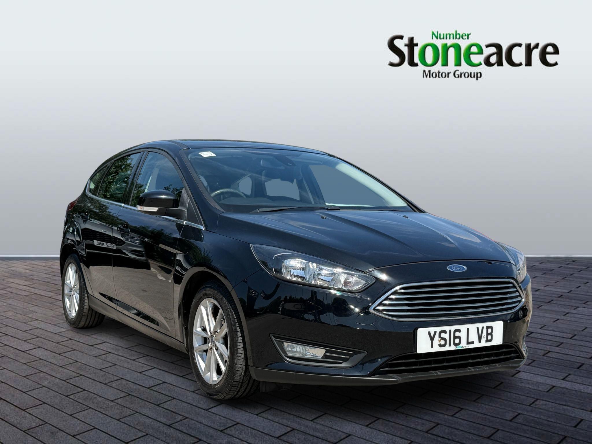 Main listing image - Ford Focus