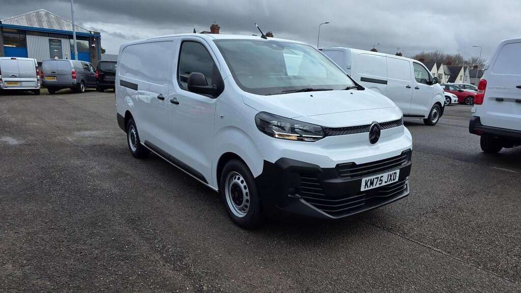 Main listing image - Citroen Dispatch