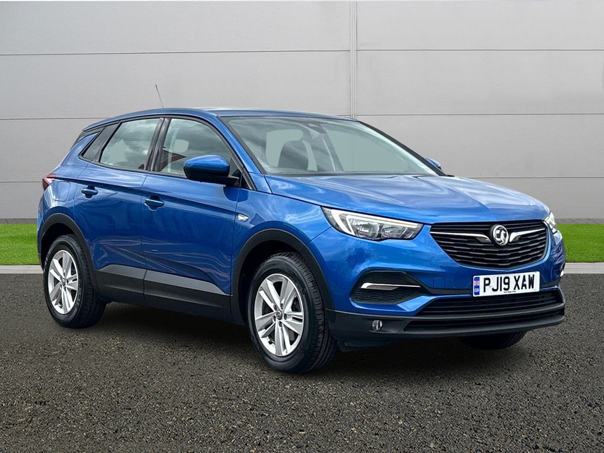 Main listing image - Vauxhall Grandland X