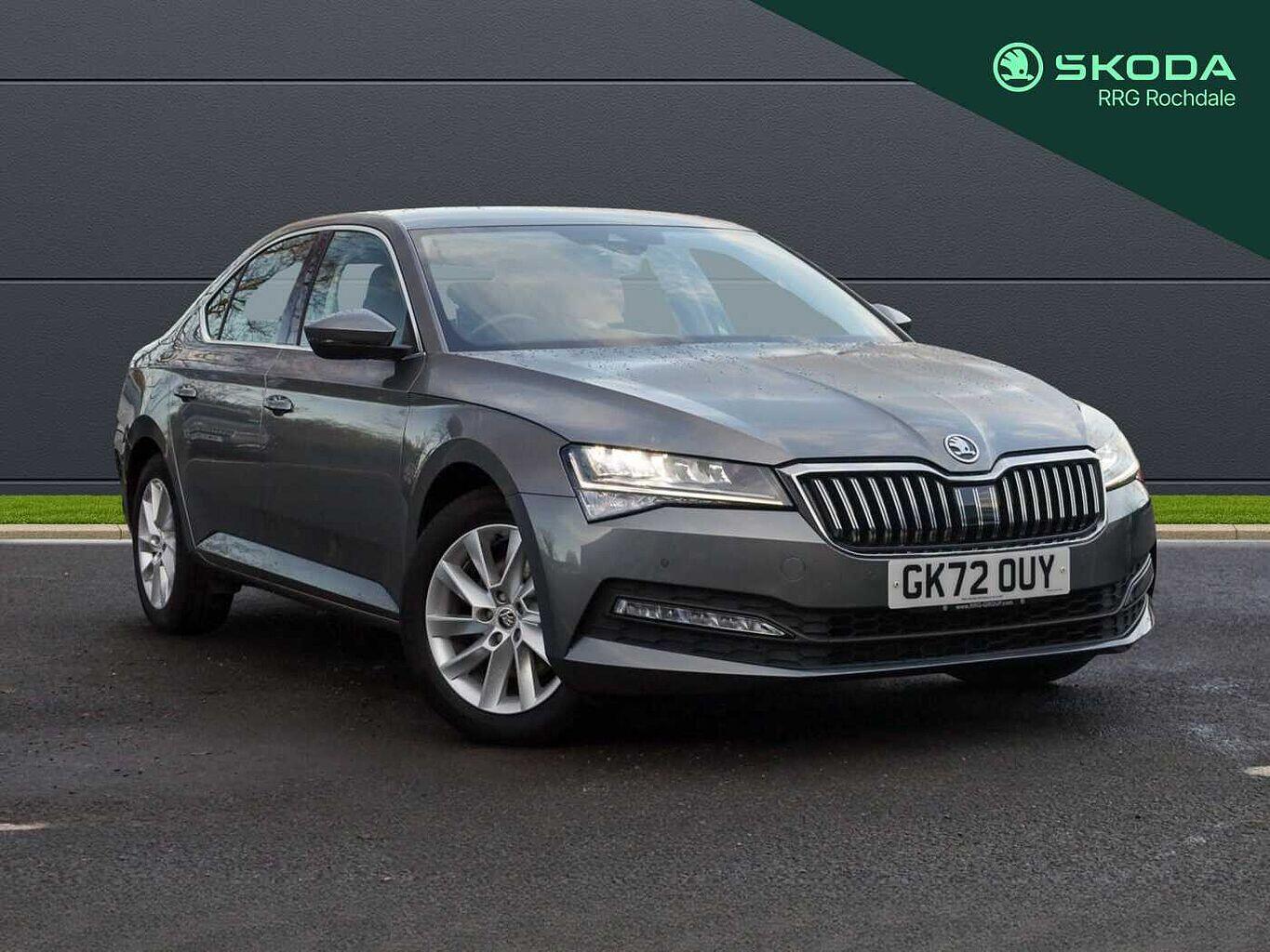 Main listing image - Skoda Superb