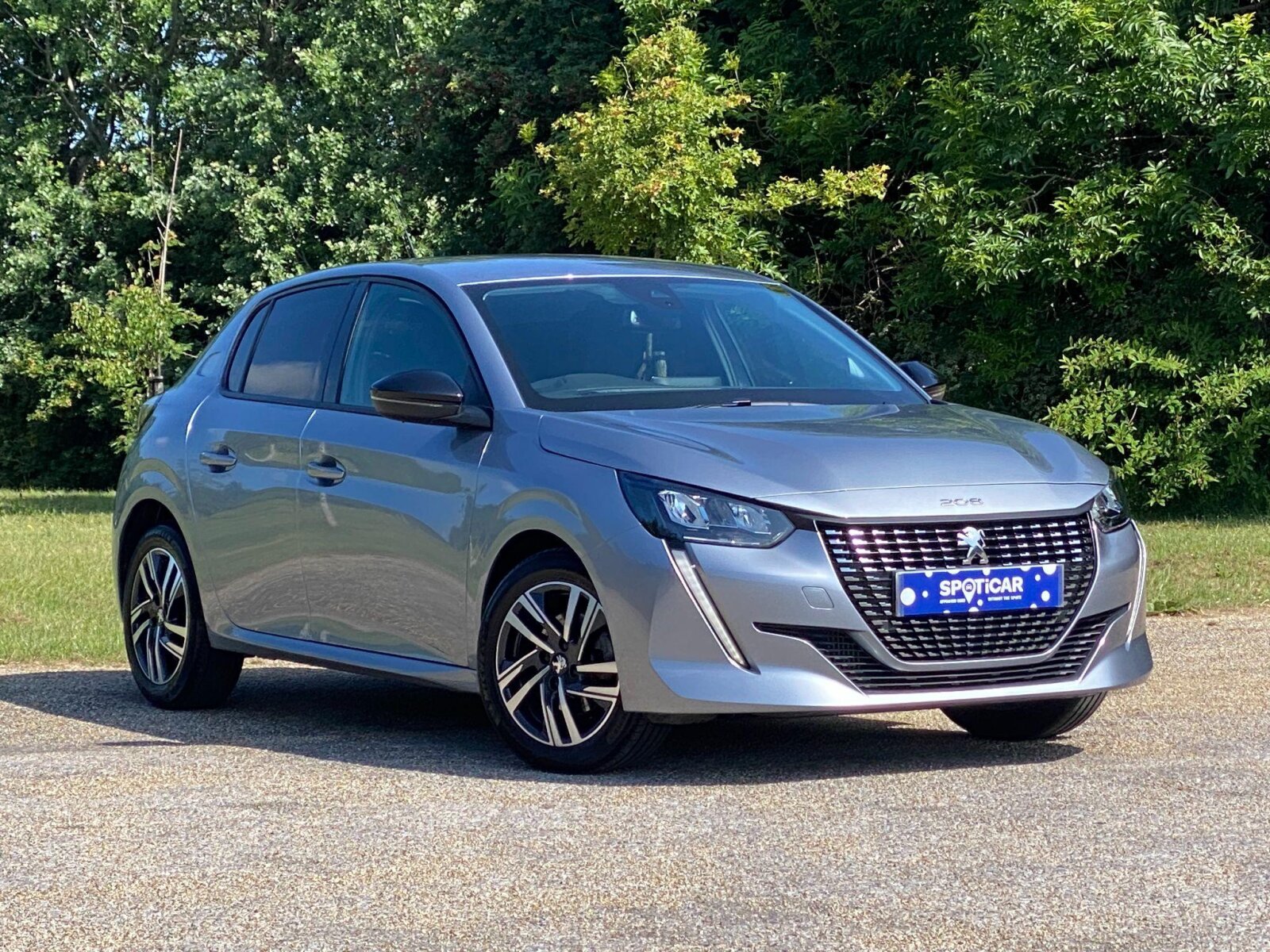 Main listing image - Peugeot 208