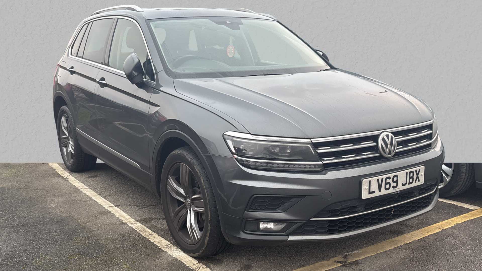 Main listing image - Volkswagen Tiguan