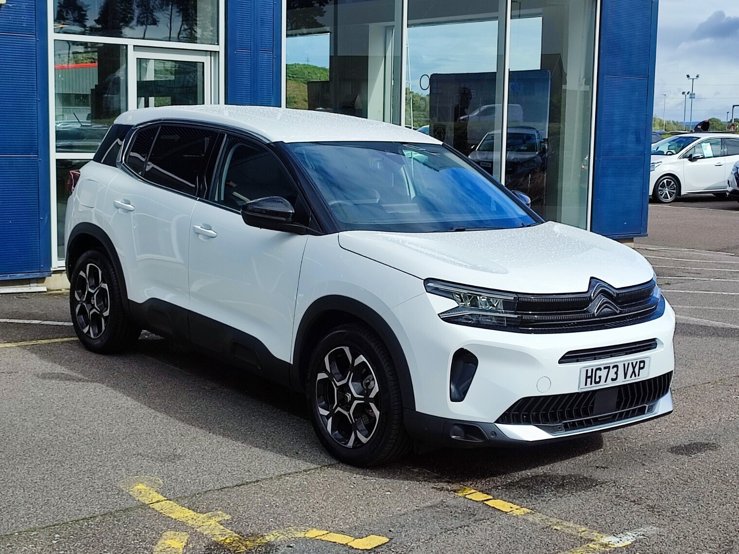 Main listing image - Citroen C5 Aircross