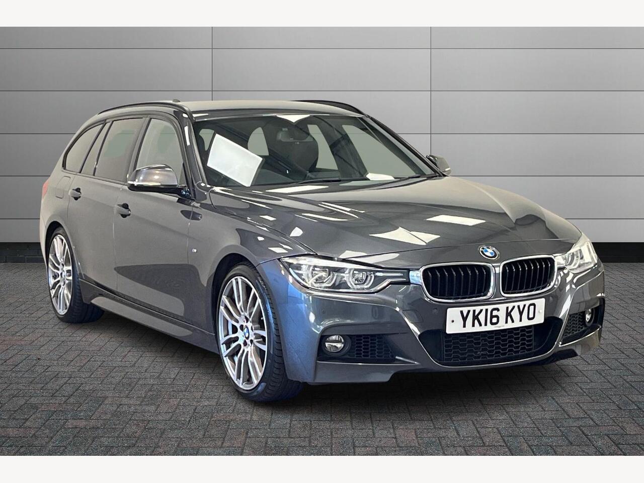 Main listing image - BMW 3 Series Touring
