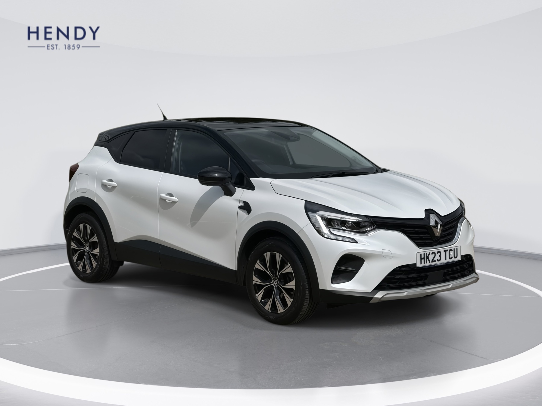 Main listing image - Renault Captur