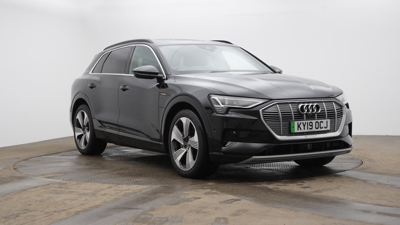 Main listing image - Audi e-tron
