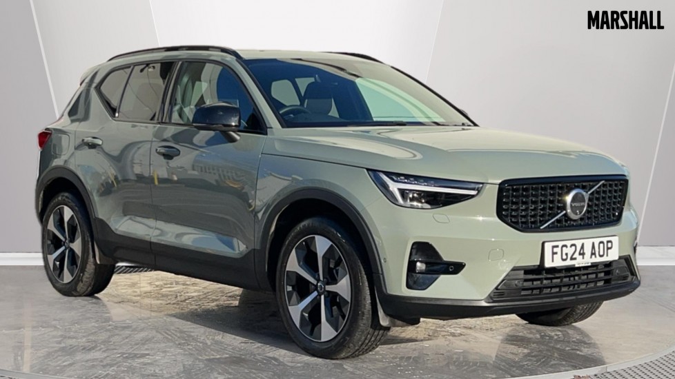 Main listing image - Volvo XC40