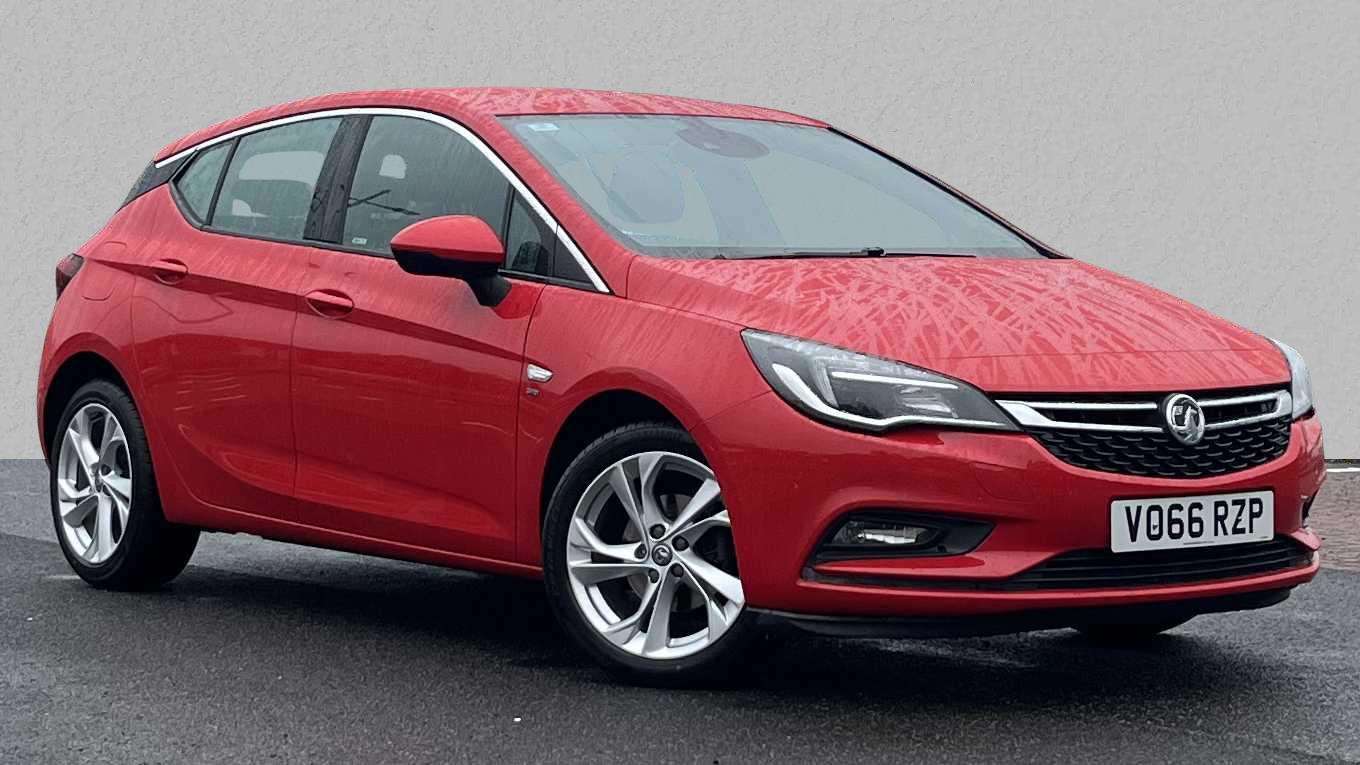 Main listing image - Vauxhall Astra
