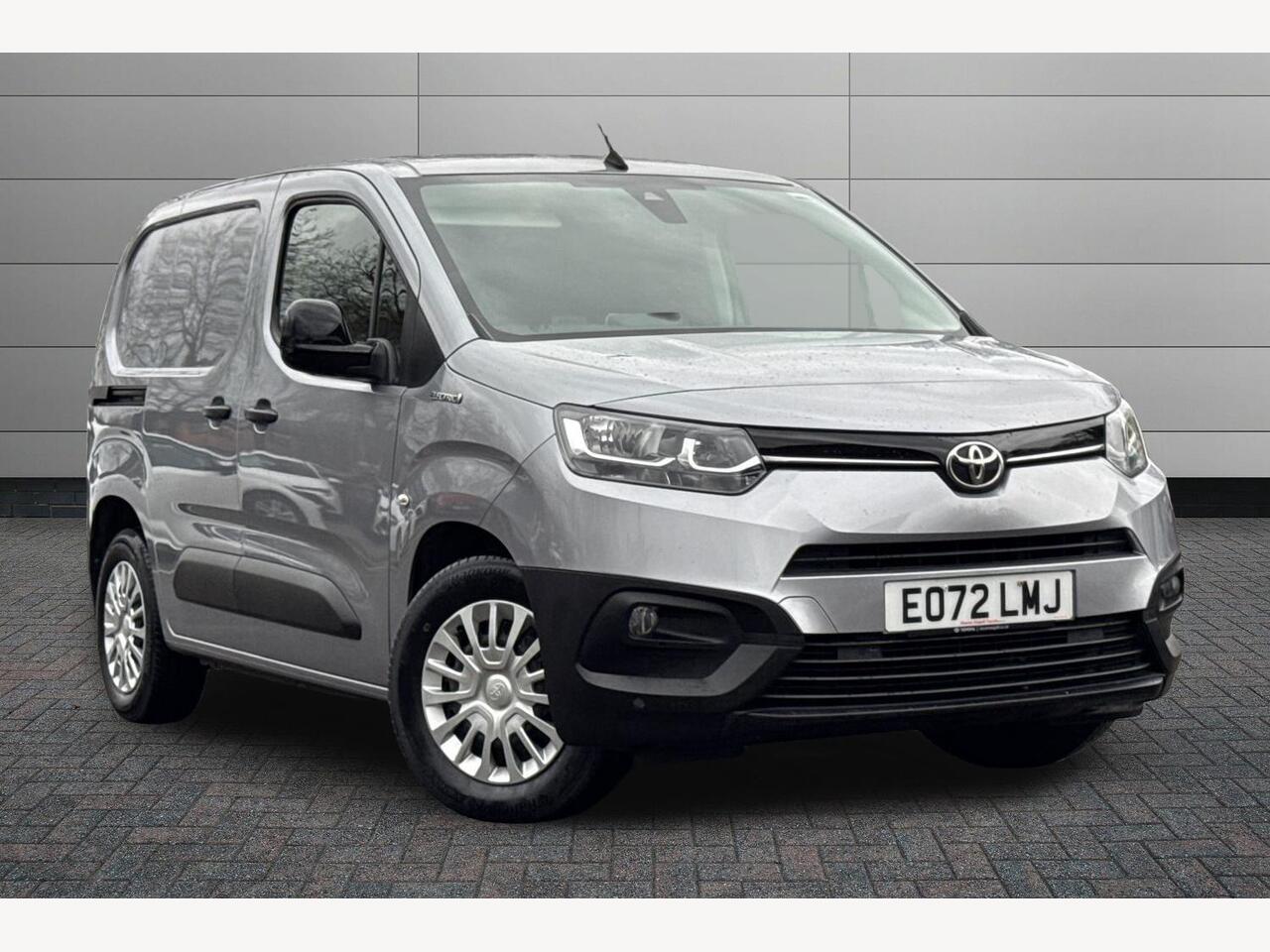 Main listing image - Toyota Proace City