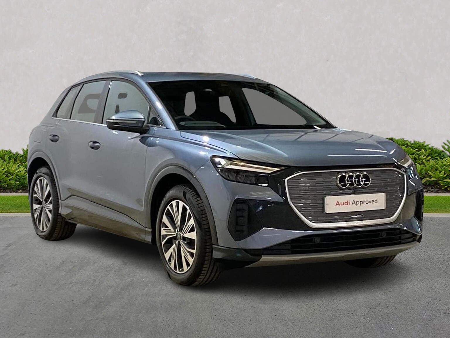 Main listing image - Audi Q4