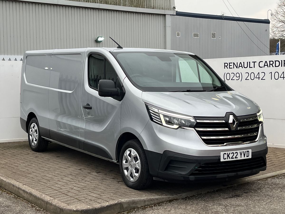 Main listing image - Renault Trafic