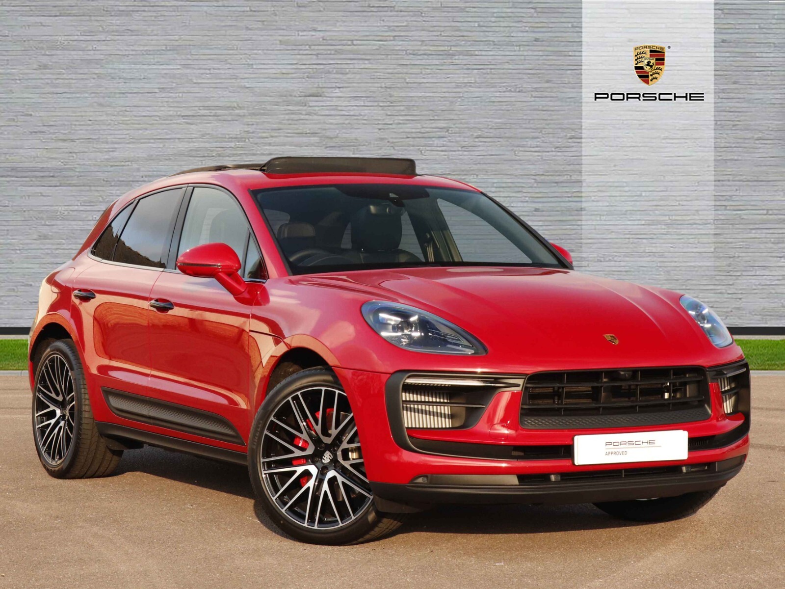 Main listing image - Porsche Macan