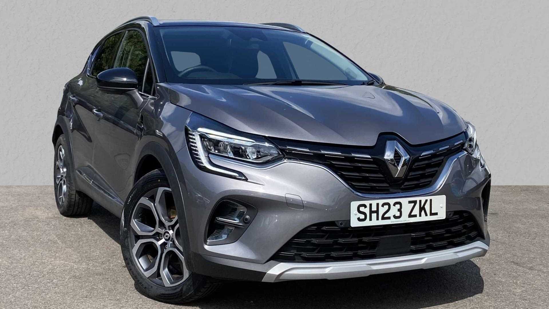 Main listing image - Renault Captur