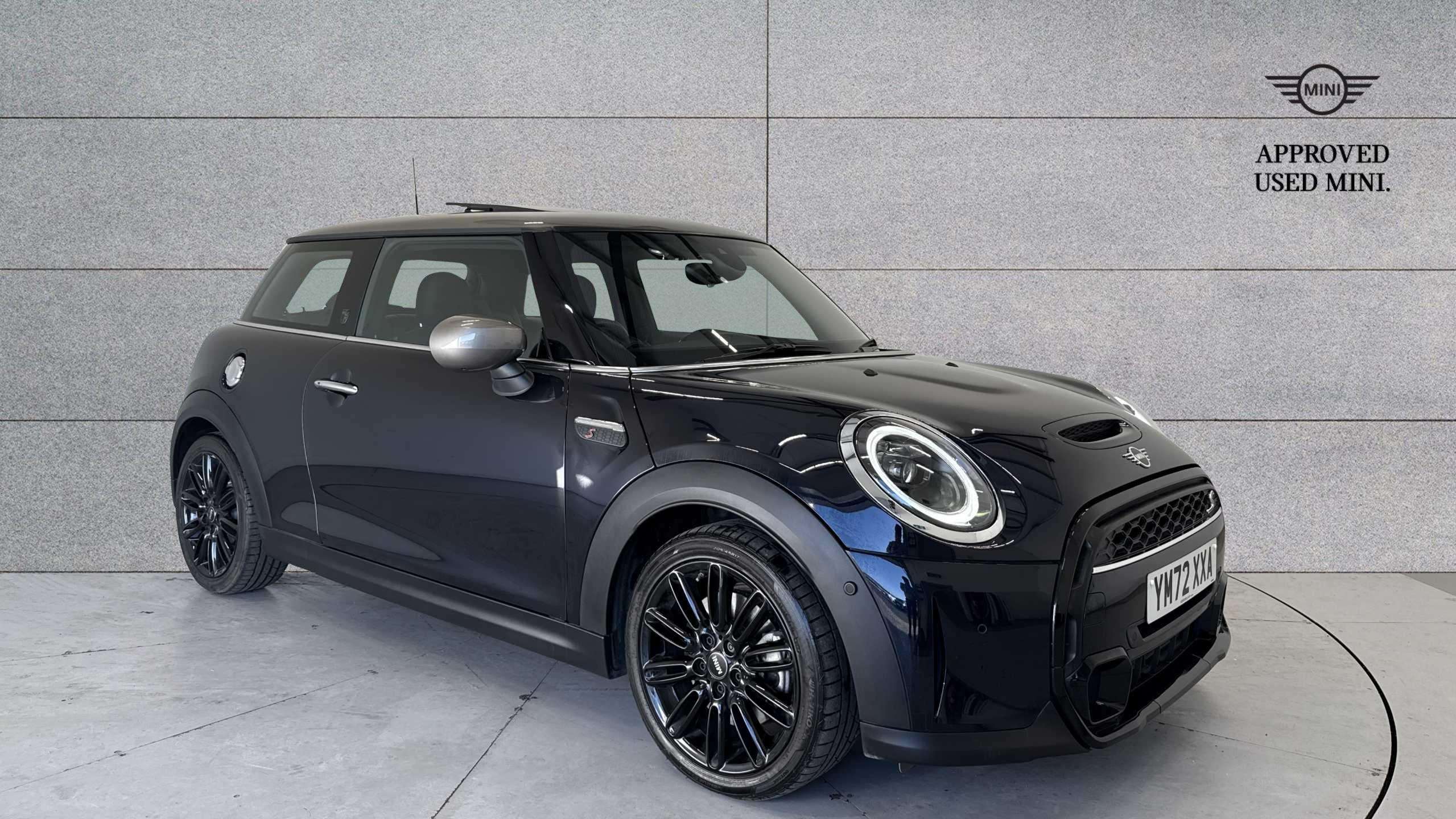 Main listing image - MINI Hatchback