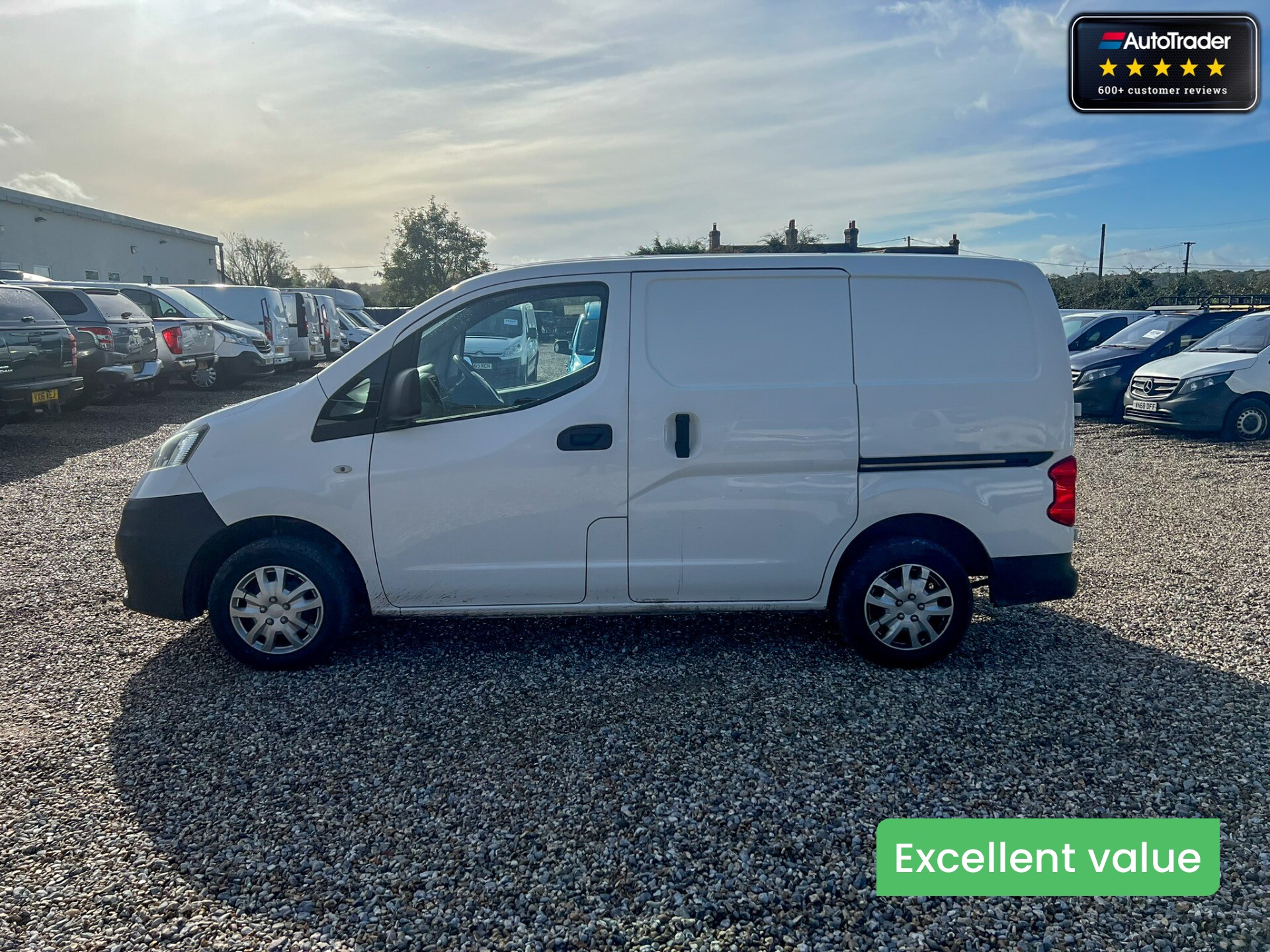 Main listing image - Nissan NV200