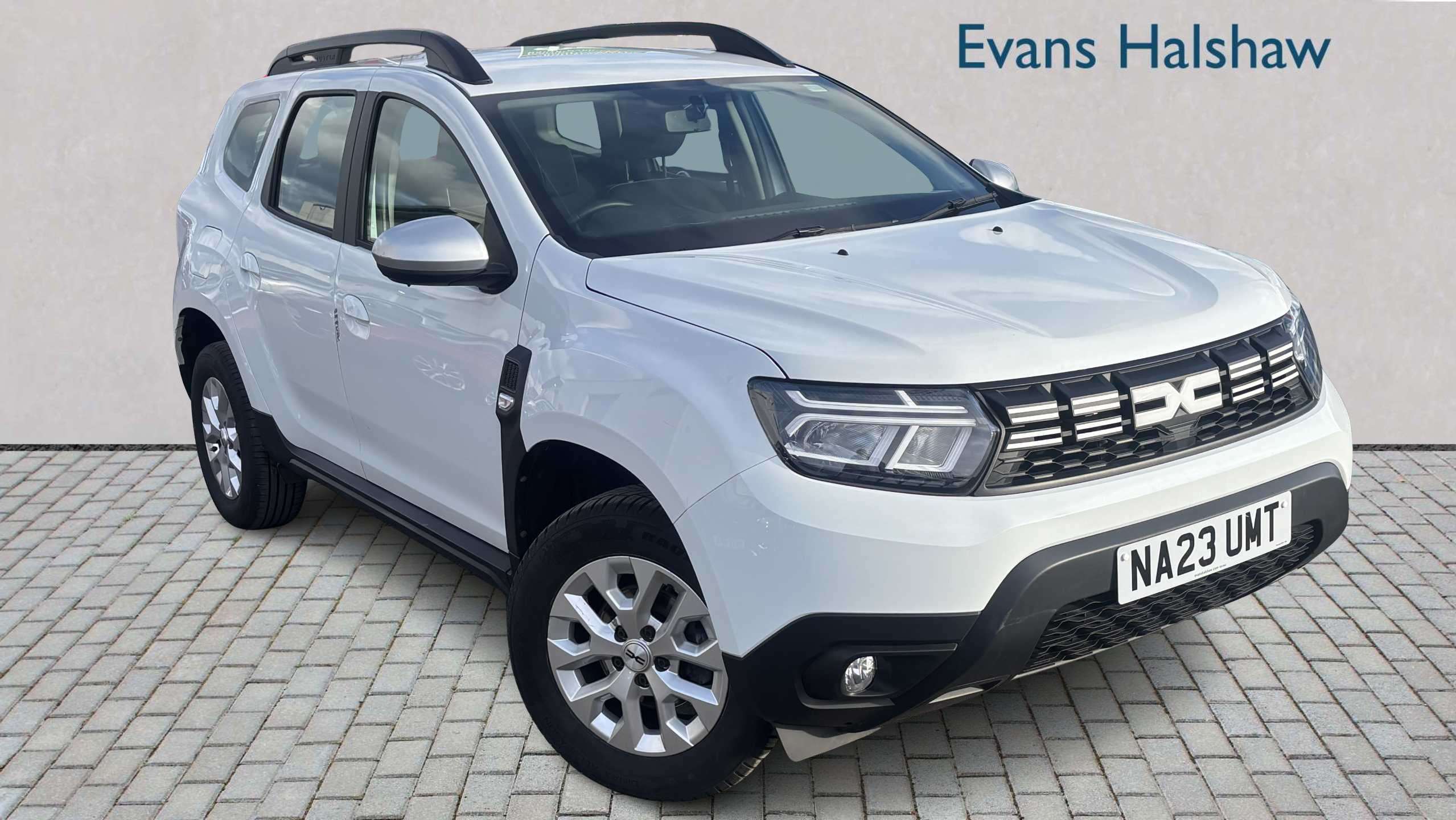 Main listing image - Dacia Duster