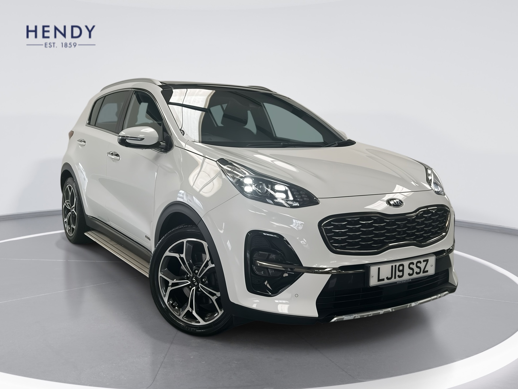 Main listing image - Kia Sportage